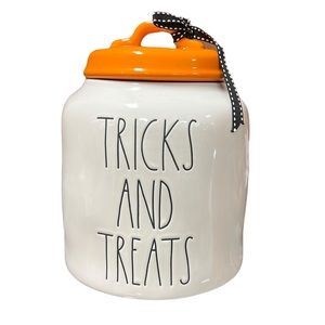 RAE DUNN HALLOWEEN Canister